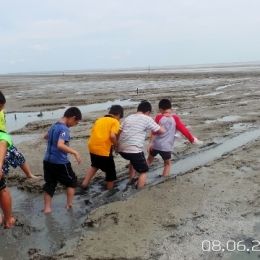 0034  640x360  0034  640x360