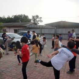 0050  640x426  0050  640x426